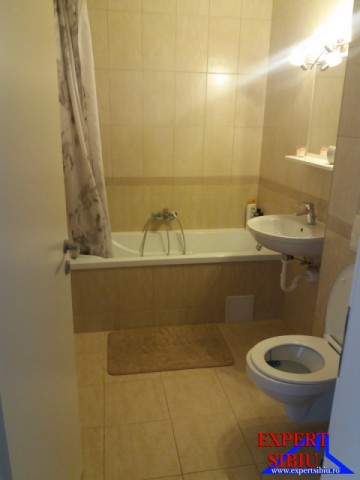 inchiriez-apartament-2-camere-decomandatzona-mihai-viteazul-3