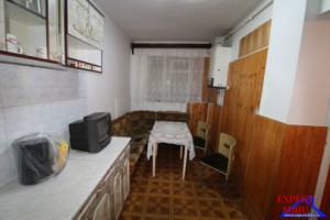 inchiriez-apartament-2-camere-la-casa-zona-semicentrala-1