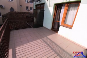 inchiriez-apartament-4-camere-renovatzona-turnisor-12