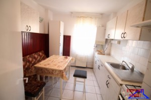 inchiriez-apartament-2-camere-decomandat-zona-valea-aurie-2