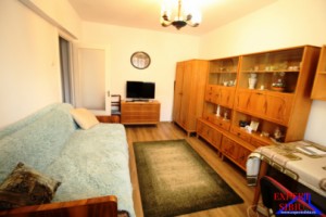 inchiriez-apartament-2-camere-decomandat-zona-valea-aurie-3