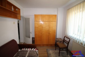 inchiriez-apartament-2-camere-decomandat-zona-valea-aurie-5