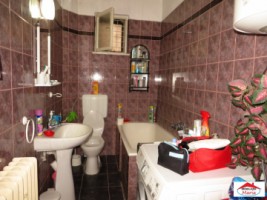 casa-3-camere-si-anexe-id-21483-5