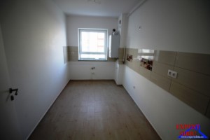 vand-apartament-2-camere-decomandatzona-mihai-viteazul-4