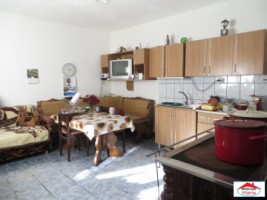 casa-in-ambud-cu-teren-14-ari-2