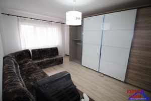 inchiriez-apartament-3-camere-decomandat-zona-ciresica-1