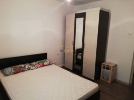 apartament-cu-3-camere-decomandat-podu-ros-4