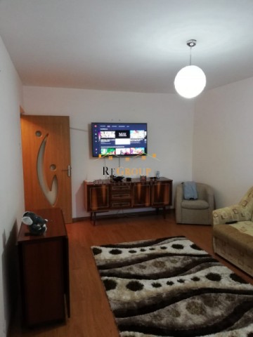 apartament-cu-3-camere-decomandat-nicolina-3