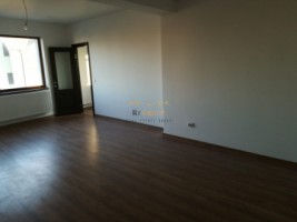 apartament-2-camere-decomandat-palas-bloc-2018-1