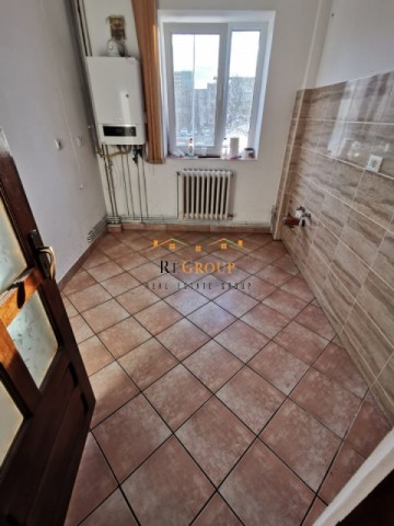 apartament-2-camere-podu-ros-etaj1-1