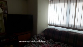 apartament-3-camere-decomandat-zona-bazar-3