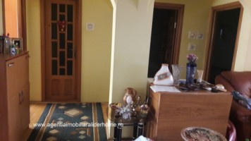 apartament-3-camere-decomandat-zona-bazar-13