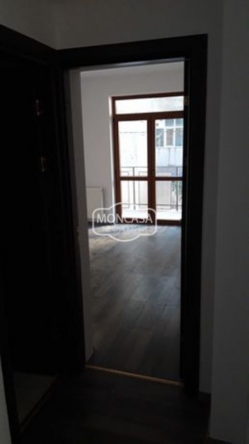 apartament-bloc-nou-cu-lift-etaj-1-suprafata-68-mp-24-mp-balcon-2