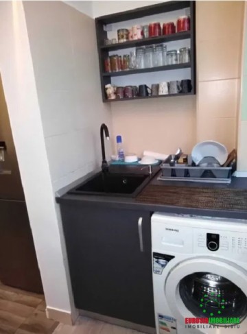 apartament-2-camere-decomandat-zona-vasile-aaron-8