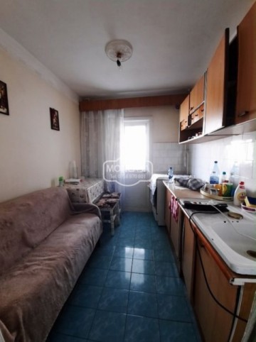 apartament-2-camere-decomandat-etaj-1-zona-grivita-1