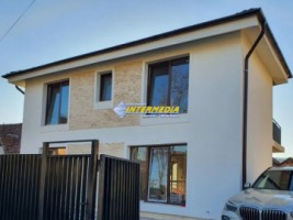 casa-noua-de-vanzare-finisata-la-cheie-pozitie-foarte-buna-1