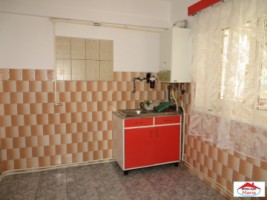 apartament-caramida-parter-centru-id-21713-7