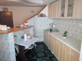 apartament-2-camere-zona-capat-1-3