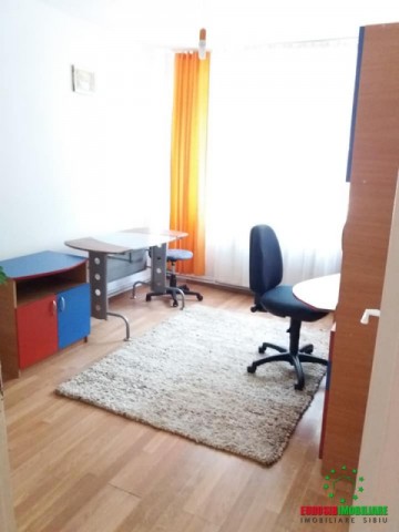 apartament-2-camere-de-inchiriat-in-sibiu-zona-iorga-2