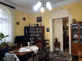 ultracentral-resedinta-pentru-2-familii-670-mp-teren-finisaje-19