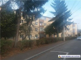 vand-apartament-2-camere-campulung-muscel-centru-arges-1
