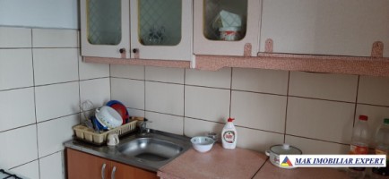 gazca-zurli-nu-mai-vinde-10