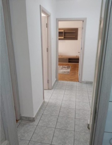 ultracentral-zona-galerii-2-camere-mobilat-37-la-350-euroluna-2