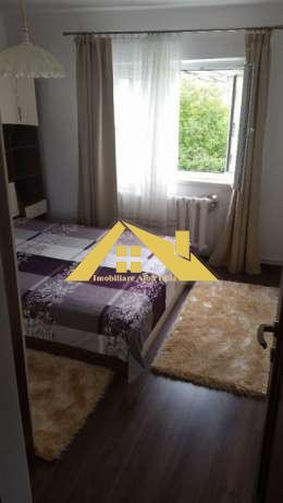 apartament-2-camere-zona-cetate-mercur-2