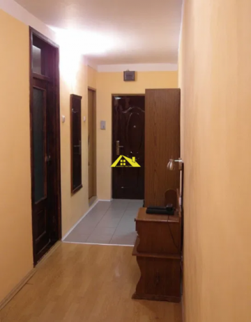 apartament-4-camere-alba-iulia-ampoi-3-b-dul-republicii
