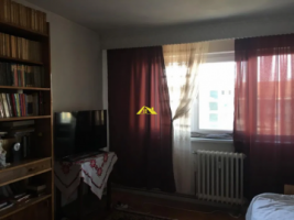 vand-apartament-cu-3-camere-in-bloc-280