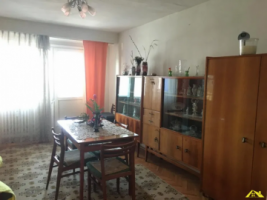 vand-apartament-cu-3-camere-in-bloc-280-1