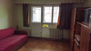 apartament-langa-hotel-cetate-2-camere-50mp-2