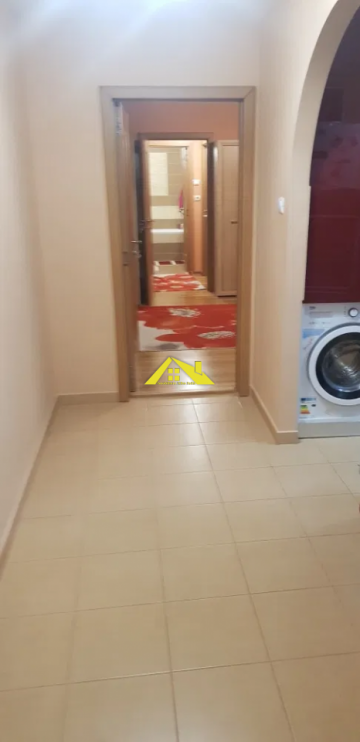 proprietar-vand-apartament-2-camere