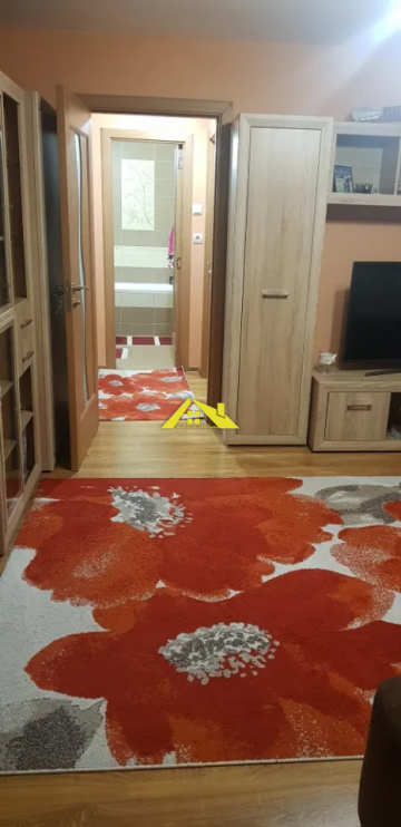 proprietar-vand-apartament-2-camere-5