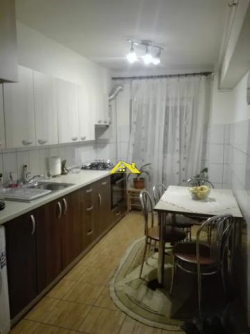 vand-sau-schimb-apartament-cu-2-camere-1