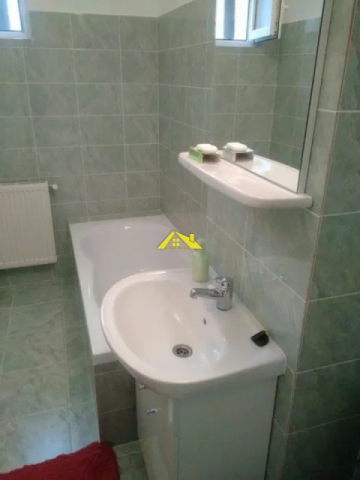 inchiriez-apartament-2-camere-zona-m-uri-cetate-1