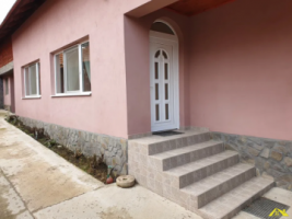 casa-de-vanzare-pianu-1