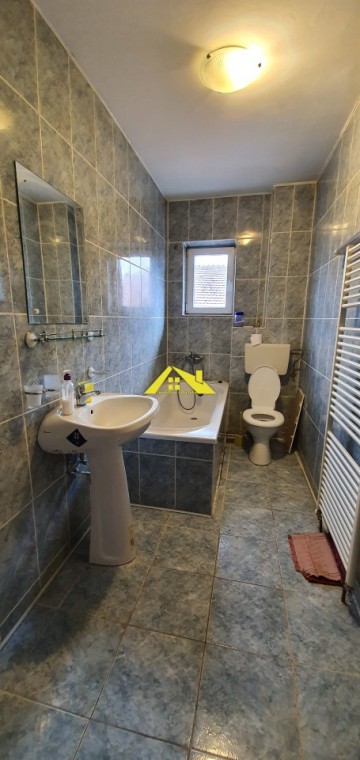 apartament-3-camere-cu-scara-interioara-5
