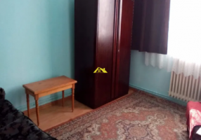 inchiriez-apartament-cu-2-camere-ocupare-imediata-zona-centrala-1
