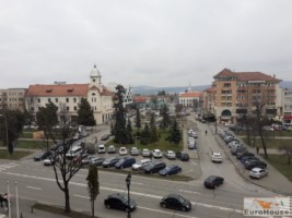 apartament-de-inchiriat-4-camere-alba-iulia-8