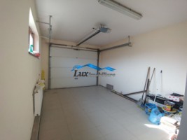 lux-imobiliare-vinde-casa-cu-piscina-zona-metro-12