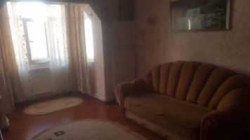 apartament-3-camere-zona-primaverii-43000-euro-negociabil