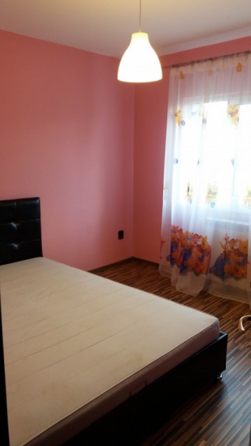 apartament-2-camere-renovat-recent-mobilat-utilatet3-zona-casa-tineretului-1