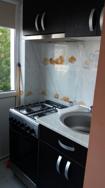 apartament-2-camere-renovat-recent-mobilat-utilatet3-zona-casa-tineretului-4