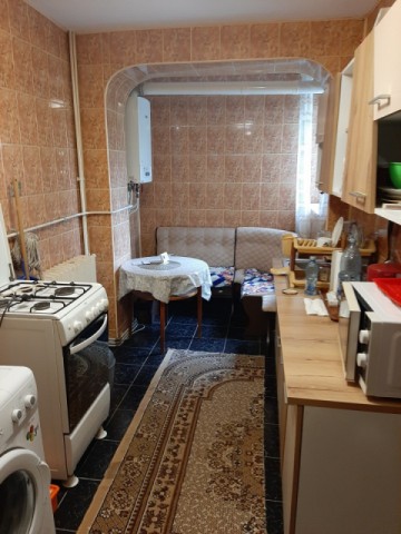 apartament-2-camere-dec-parter-inalt-zona-parcul-mihai-eminescu-45000-euro-neg