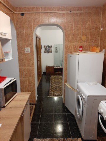 apartament-2-camere-dec-parter-inalt-zona-parcul-mihai-eminescu-45000-euro-neg-1