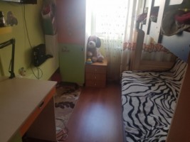 apartament-cu-2-camere-transformat-in-3-zona-crangasi
