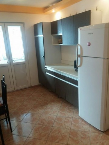 apartament-3-camere-crangasi-2