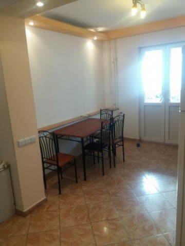 apartament-3-camere-crangasi-7