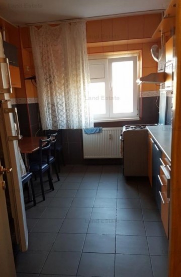 3-camere-crangasi-vedere-catre-lacul-morii-4
